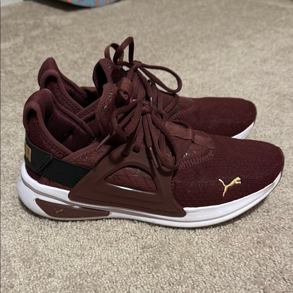 Puma “Soft Foam” Athletic Sneakers